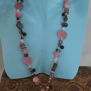 Elegant Pink Beaded Necklace